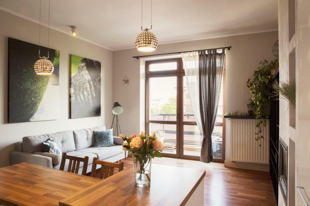 75M2 Apartament Kopernik Z Widokiem Na Jasna Gore تشينستوخوفا المظهر الخارجي الصورة